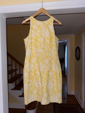 Sleeveless Yellow Floral Shift Dress